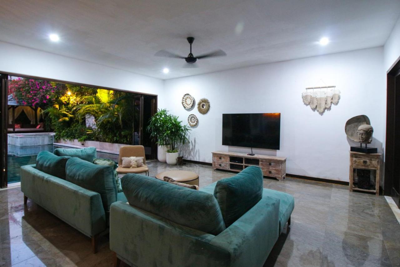 Villa Yasmin 세미냑 외부 사진